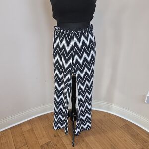 Chic Zigzag Women's Wide Leg Pants